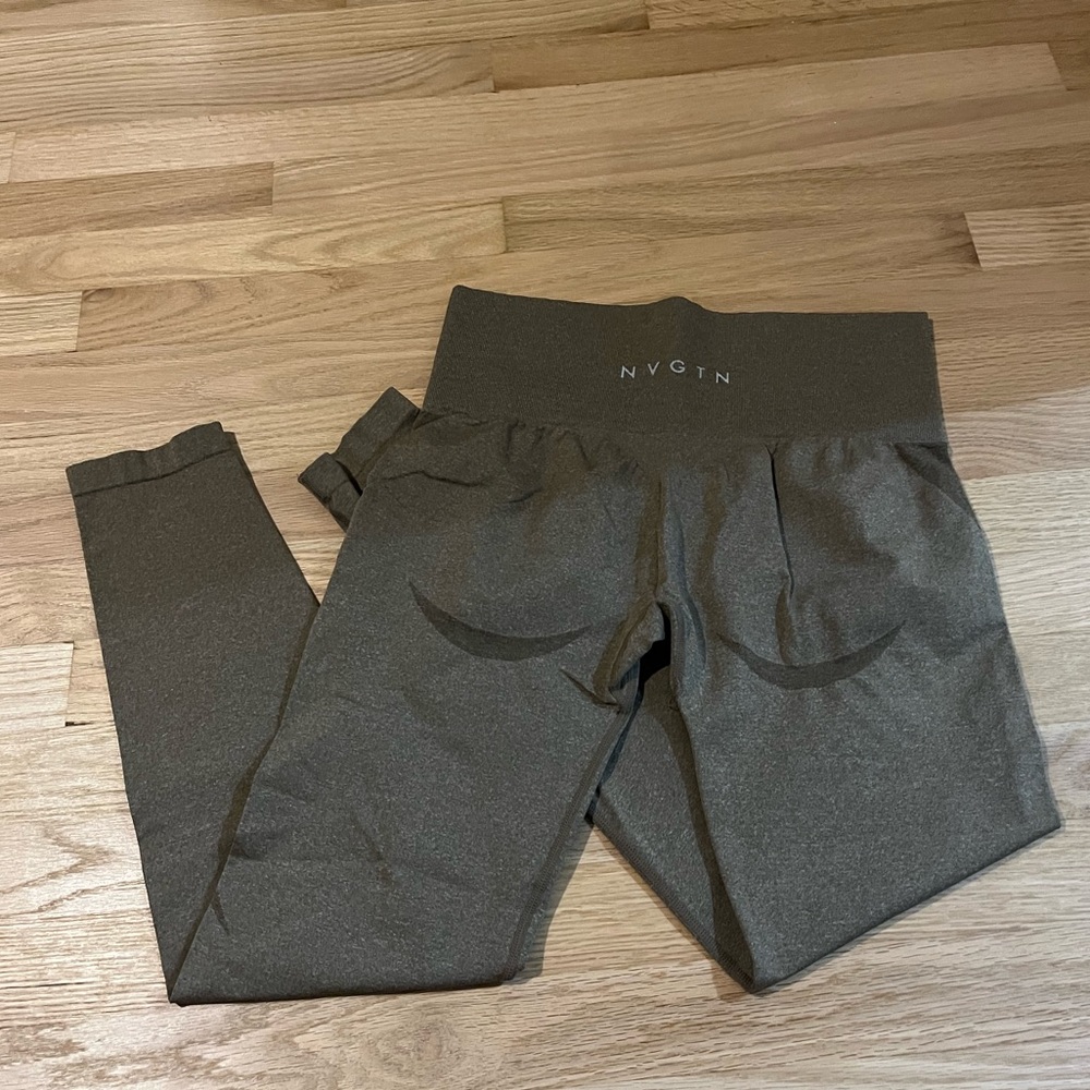 NVTGN MOCHA CONTOUR SEAMLESS LEGGINGS